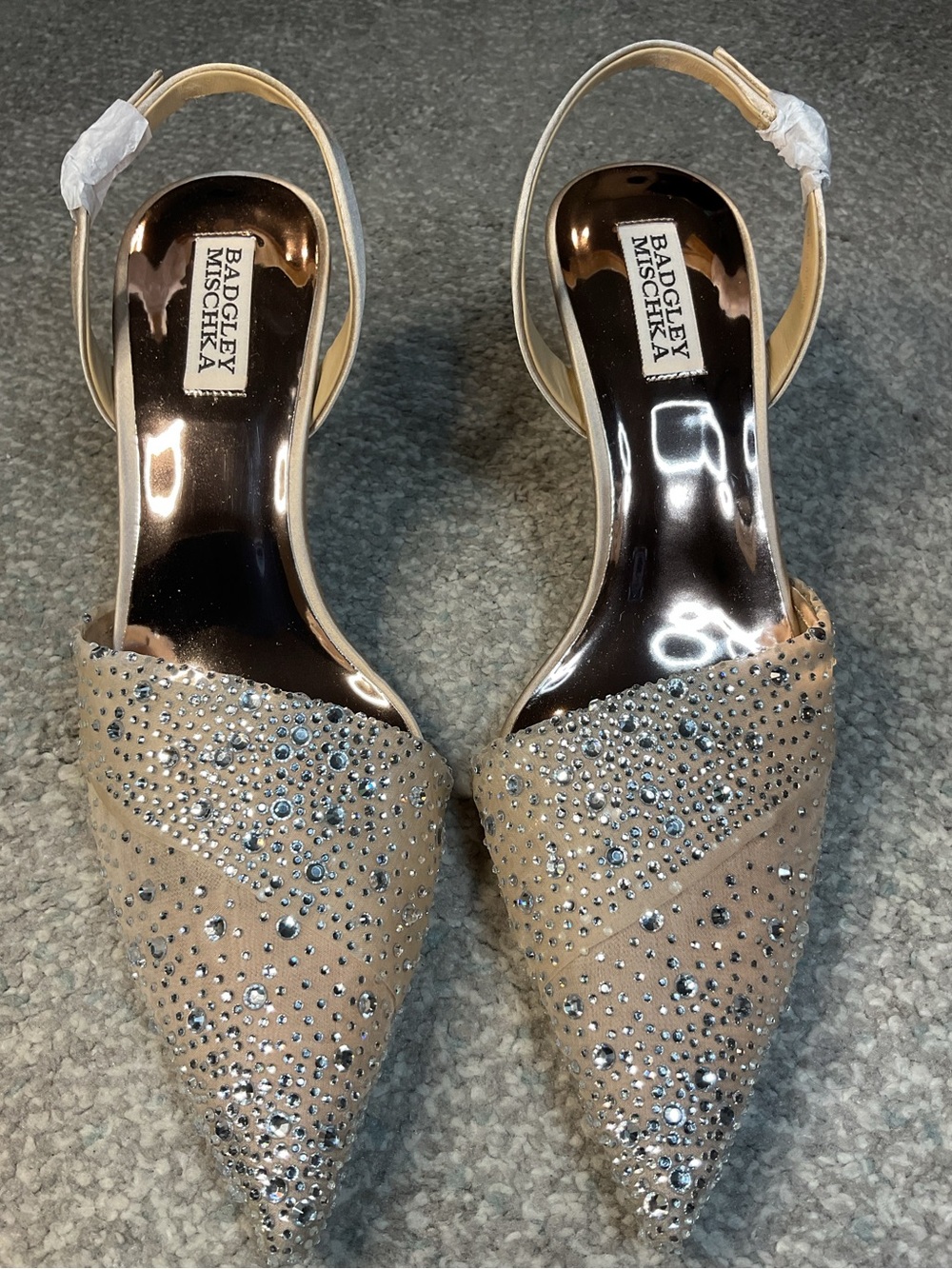 Badgley Mischka Brenna Embellished Slingback Pumps Nude Satin - Size 8.5 NIB - Picture 3 of 16